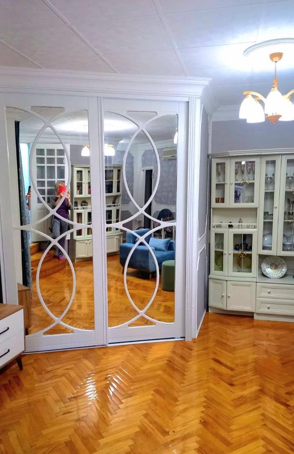 Central Apartment "Ameliya" バクー エクステリア 写真